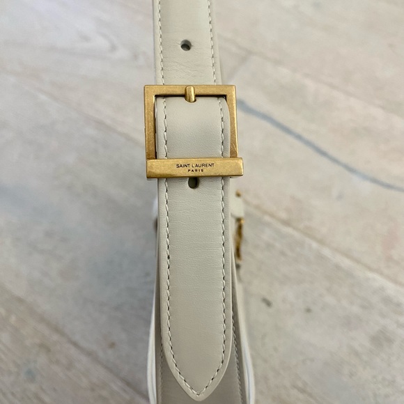 Saint Laurent 5 a 7 Hobo Bag - Picture 7 of 11